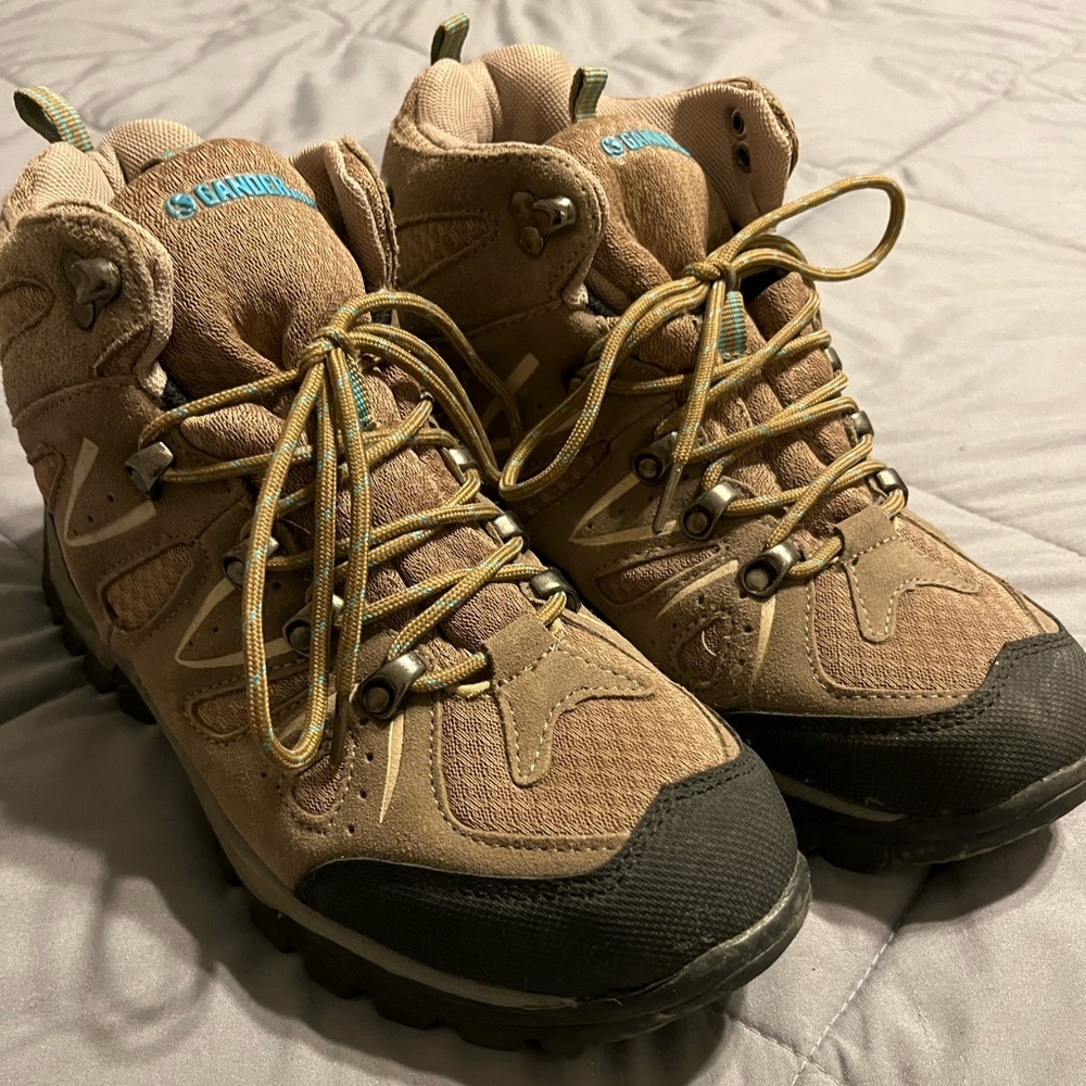 Gander Mountain hiking boots